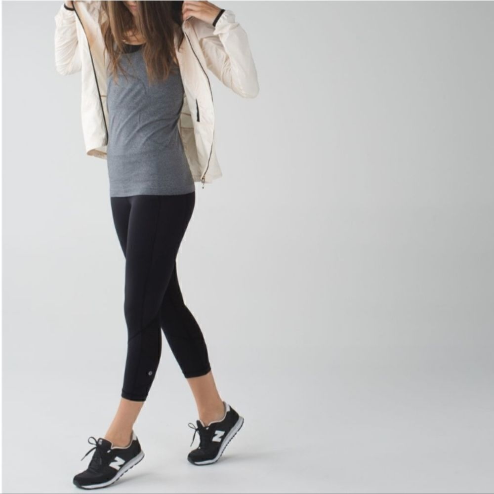 Lululemon Pace Rival Crop Size 6